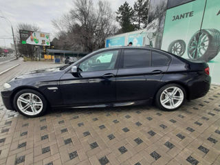 BMW 5 Series foto 5