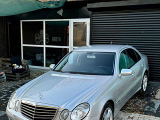 Mercedes E-Class foto 4