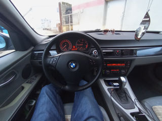 BMW 3 Series foto 3