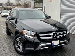 Mercedes GLC foto 4