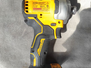 Urgent DeWalt DCF 809 foto 1