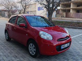 Nissan Micra foto 2