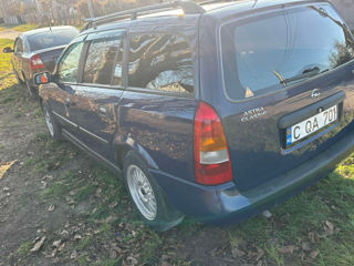 Opel Astra foto 2