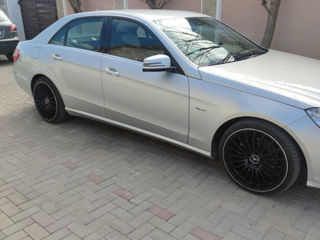 Mercedes E-Class foto 3