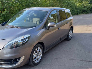 Renault Grand Scenic foto 3