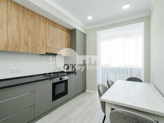 Chirie 2 camere+living, reparație euro, mobilat, Buiucani 550 € foto 1