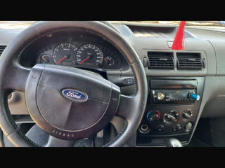 Ford Transit Connect foto 5