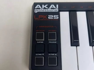 Akai LPK25 foto 2