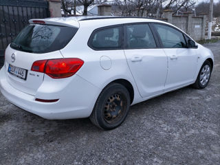 Opel Astra foto 4