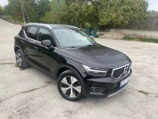 Volvo XC40 foto 2