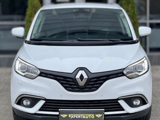 Renault Grand Scenic foto 2