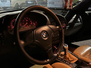 BMW 3 Series Touring foto 3