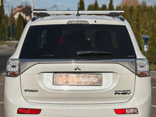 Mitsubishi Outlander foto 5