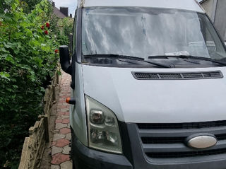 Ford Transit foto 2