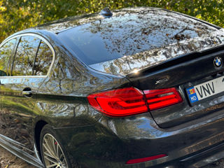 BMW 5 Series foto 5