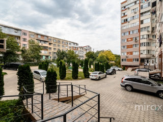 Apartament cu 3 camere, 73 m², Poșta Veche, Chișinău foto 17