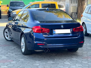 BMW 3 Series foto 5