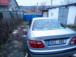 Nissan Almera foto 4