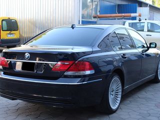 BMW 7 Series foto 3