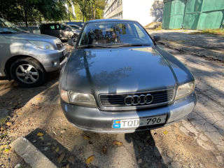 Audi A4 foto 6