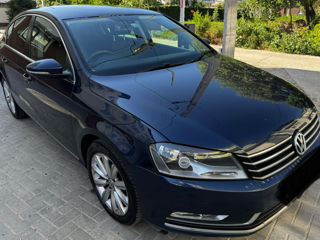 Volkswagen Passat foto 0