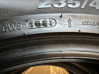 R18 235/45 Kumho WinterCraft foto 7