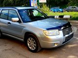 Subaru Forester foto 2