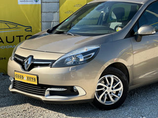 Renault Grand Scenic foto 2