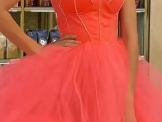 На прокат или продам платье девушке размер S ,M.розовое. foto 2