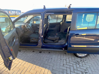 Ford Transit Connect foto 9