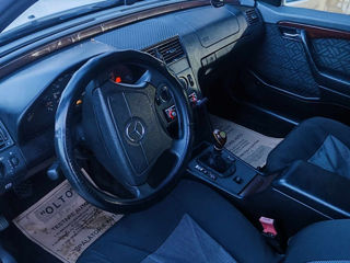 Mercedes C-Class