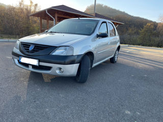 Dacia Logan foto 2