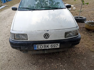 Volkswagen Passat foto 2