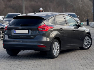 Ford Focus foto 3