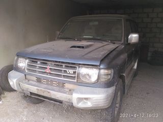 Mitsubishi Pajero Sport foto 1