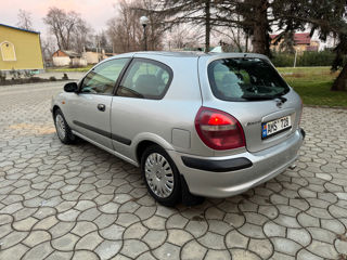 Nissan Almera foto 7