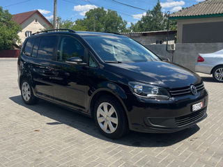 Volkswagen Touran foto 7