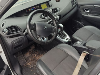 Renault Grand Scenic foto 7