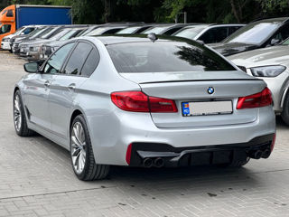 BMW 5 Series foto 5