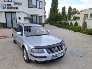 Volkswagen Passat foto 2