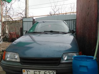 Opel Kadett foto 1