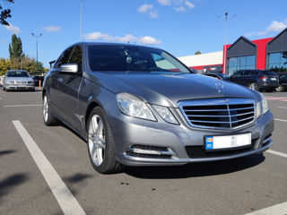 Mercedes E-Class foto 1