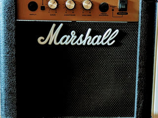 Marshall G-10 guitar combo