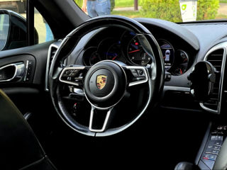 Porsche Cayenne foto 3