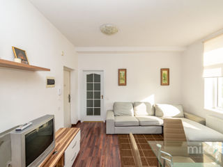 Apartament cu 2 camere, 62 m², Durlești, Chișinău foto 2