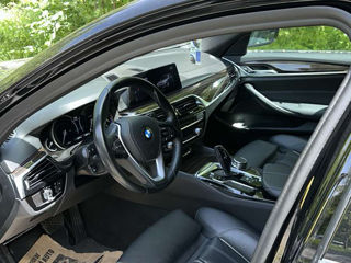 BMW 5 Series foto 5