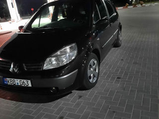 Renault Scenic foto 1