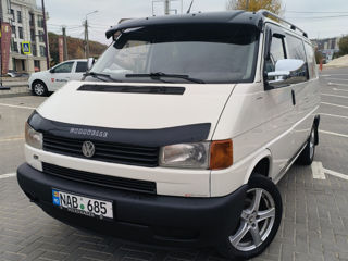 Volkswagen Transporter foto 2