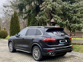 Porsche Cayenne foto 4