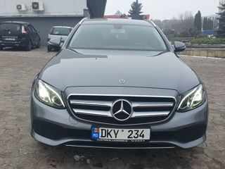 Mercedes E-Class foto 7